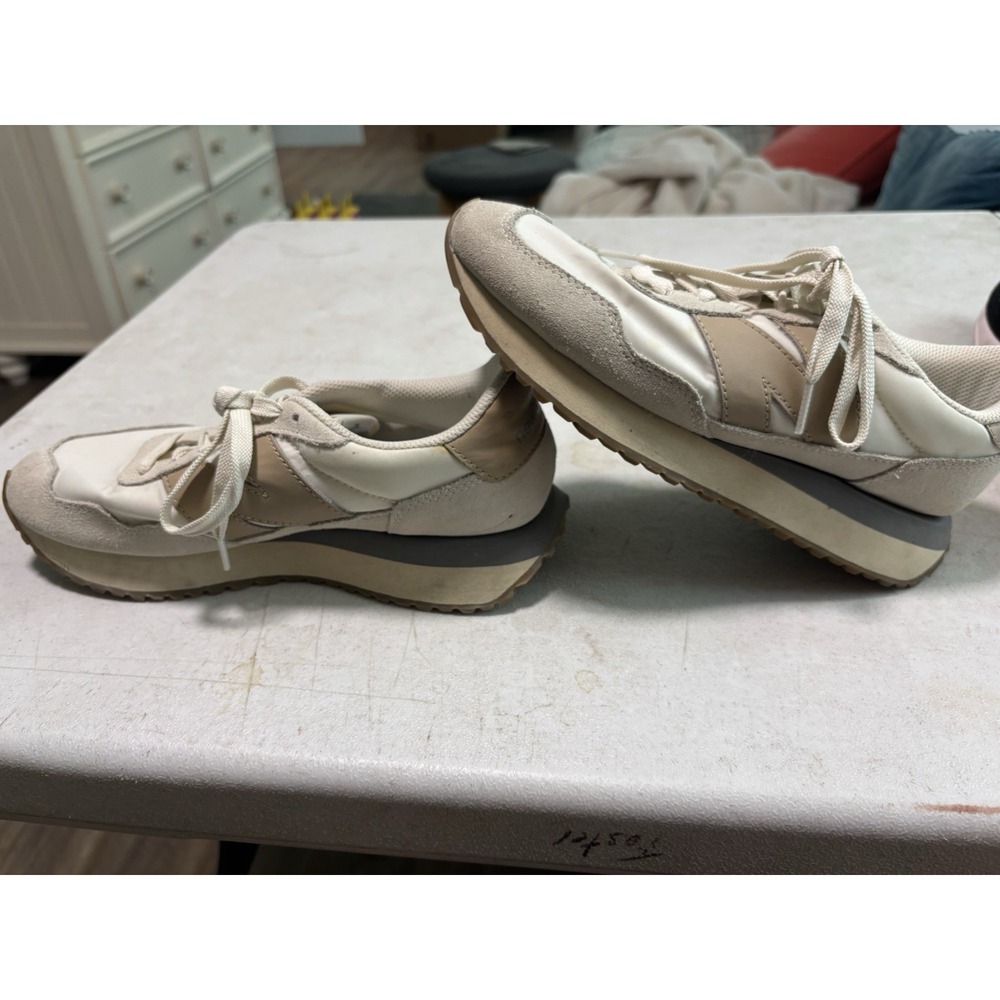 Womens NEW BALANCE 237 Brown Sneakers Size 7.5